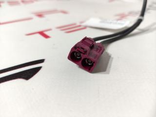 Фишка (разъем) электропроводка подкапотная Tesla Model X 1 поколение 2017, 1082436-02-B, 1507950-00-A