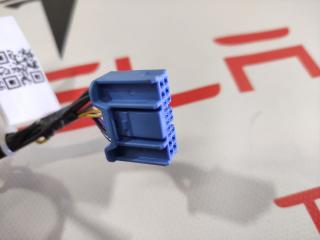 Фишка (разъем) электропроводка подкапотная Tesla Model X 1 поколение 2017, 1082436-02-B, 1507950-00-A