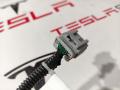 Фишка (разъем) электропроводка подкапотная Tesla Model X 1 поколение 2017, 1082436-02-B, 1507950-00-A - фото №2