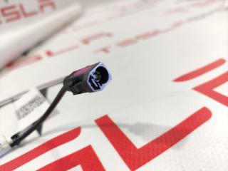 Фишка (разъем) электропроводка подкапотная Tesla Model X 1 поколение 2017, 1082436-02-B, 1507950-00-A