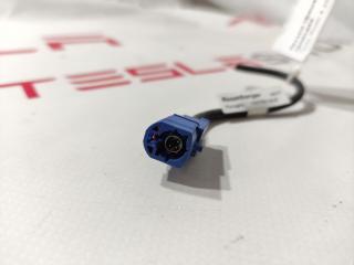 разъем (фишка) проводки Tesla Model X 1 поколение 2017, 1047281-00-E, 1072429-72-A, 1072429-02-A