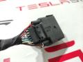 разъем (фишка) проводки Tesla Model X 1 поколение 2017, 1072429-72-A, 1072429-02-A - фото №2