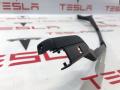 щеткодержатель (поводок стеклоочистителя, дворник) Tesla Model 3 1 поколение 2020, 1076727-00-C - фото №4