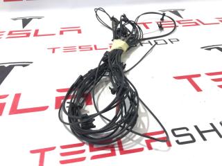 Антенна датчиков давления в шинах (TPMS) контурная (провод) Tesla Model S 1 поколение 2015, 1034601-00-D