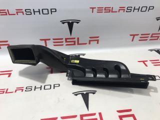 воздуховод печки Tesla Model 3 1 поколение 2020, 1099290-00-D, 1083388-00-E