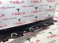 Накладка порога рокерной панели Tesla Model S 1 поколение [2-й рестайлинг] 2021, 1567139-00-B, 1567141-00-B - фото №7