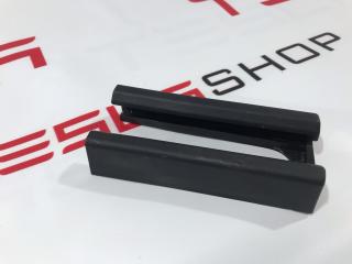 Заглушка салазки сиденья Tesla Model 3 1 поколение 2020, 1097490-00-C, 1551555-00-C