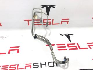 Тормозная трубка (от глав. цилиндра к гидрав. блоку управления) Tesla Model 3 1 поколение 2020, 1044711-00-C