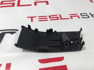 Крышка блока переключателей двери Tesla Model 3 1 поколение 2020, 1090006-00-C