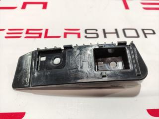 Кронштейн крепления фонаря Tesla Model 3 1 поколение 2020, 108399200E