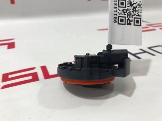 Датчик удара (давления воздуха) Tesla Model 3 1 поколение 2020, 1036762-00-A
