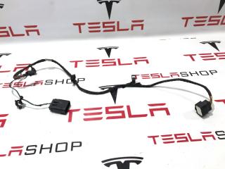 Проводка сединительная чарджер блок - джаншен бокс Tesla Model S 1 поколение 2016, 1024956-00-A