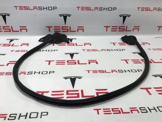 уплотнитель двери Tesla Model S 1 поколение 2015, 6009594-00-D