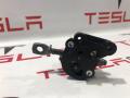 Электродвигатель регулировки угла наклона водит./пасс. сиденья Tesla Model Y 1 поколение (2020 - 2025), 1099212-00-B - фото №5