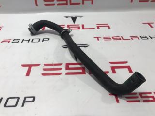 Шланги охлаждающей жидкости Tesla Model S 1 поколение 2015, 1030816-00-E