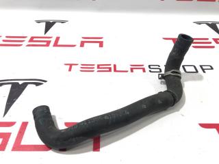 Шланги охлаждающей жидкости Tesla Model S 1 поколение 2015, 1030812-00-B
