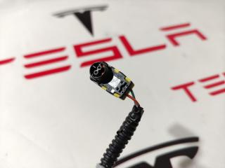 разъем (фишка) проводки Tesla Model X 1 поколение 2017, 1072429-72-A, 1072429-02-A