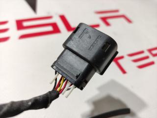 разъем (фишка) проводки Tesla Model X 1 поколение 2017, 1082436-02-B