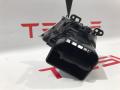 Воздуховод центральной панели (водительский) Tesla Model S 1 поколение 2015, 1061732-00-B, 6007629-00-C, 1096878-00-B - фото №4
