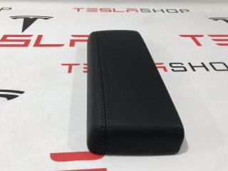 Подлокотник центральной консоли Tesla Model S 1 поколение 2015, 1024240-08-B