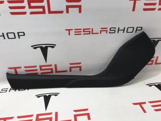 Панель центрального тоннеля Tesla Model S 1 поколение 2015, 1004705-01-D