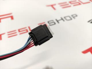 разъем (фишка) проводки Tesla Model X 1 поколение (2015 - 2021), 1032442-00-G