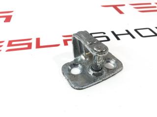Петля замка двери Tesla Model S 1 поколение 2015, 6006618-00-A, 16896766