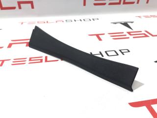 Накладка стойки А, (средняя высота) Tesla Model S 1 поколение 2015, 1007711-00-D