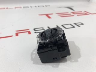 Кнопка управления на руле Tesla Model 3 1 поколение 2020, 1583975-00-A