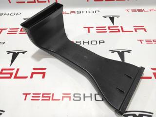 Воздуховод центральной панели Tesla Model S 1 поколение 2015, 1008281-00-E