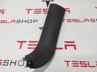 накладка двери (крышки) багажника Tesla Model S 1 поколение [рестайлинг] 2017, 1009254-00-G, 1009235-00-I