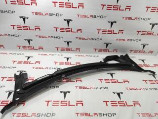 Подкапотная накладка стеклоочистителей Tesla Model S 1 поколение 2016, 1008976-00-E
