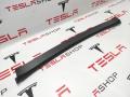 накладка двери (крышки) багажника Tesla Model S 1 поколение [рестайлинг] 2017, 1009236-00-H, 1009255-00-G - фото №2