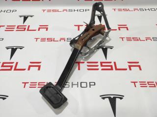 педаль тормоза Tesla Model S 1 поколение 2015, 1050657-00-A, 6006455-00-A