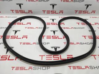 уплотнитель Tesla Model S 1 поколение 2016, 6009582-00-F