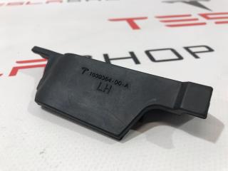 Резинка уплотнительная передней двери Tesla Model S 1 поколение 2015, 1039364-00-A