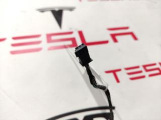 разъем (фишка) проводки Tesla Model S 1 поколение 2015, 1039007-00-A, 1004422-91-N