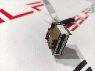 разъем (фишка) проводки Tesla Model S 1 поколение 2015, 1039007-00-A, 1004422-91-N