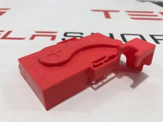 Крышка контакта плюс АКБ 12V Tesla Model X 1 поколение 2017, 1048955-00-C