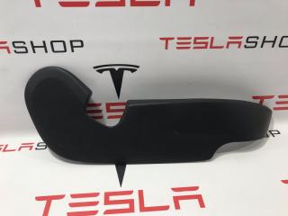 Накладка декоративная сиденья водителя Tesla Model S 1 поколение 2016, 1022449-00-A, AG131058