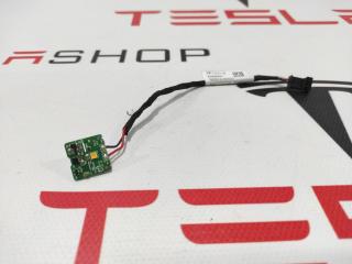 Элемент подсветки двери Tesla Model X 1 поколение 2017, 1035504-00-E