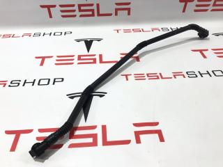 Патрубок охлаждения основной батареи Tesla Model 3 1 поколение 2021, 1112278-00-C