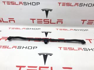 Патрубок охлаждения основной батареи Tesla Model 3 1 поколение 2021, 1091587-00-D