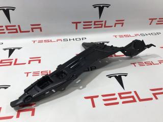 Кронштейн внутренний стойки C Tesla Model S 1 поколение 2015, 1009273-00-E