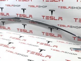 Молдинг кузова боковой Tesla Model S 1 поколение 2015, 1039307-00-A