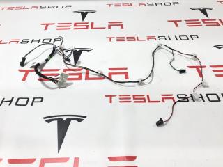 Электропроводка двери Tesla Model X 1 поколение 2017, 1036928-02-F