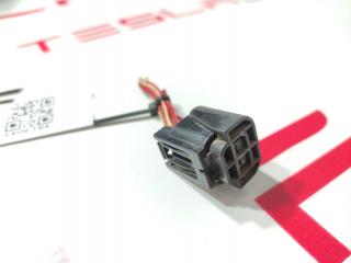 разъем (фишка) проводки Tesla Model S 1 поколение 2015, 1004430-03-N