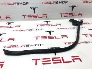 Уплотнитель задней двери Tesla Model S 1 поколение 2015, 6009595-00-D