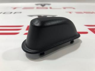 Крепление панели 3-го ряда сидений Tesla Model X 1 поколение 2020, 1108790-00-B