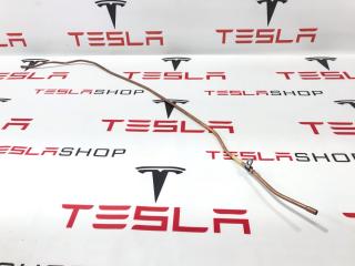 Трубка медная тросика привода люка Tesla Model S 1 поколение 2015, 6008690-00-E